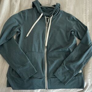 Vuori Halo 2.0 Performance Zip Front Hoodie Lake Heather size Small